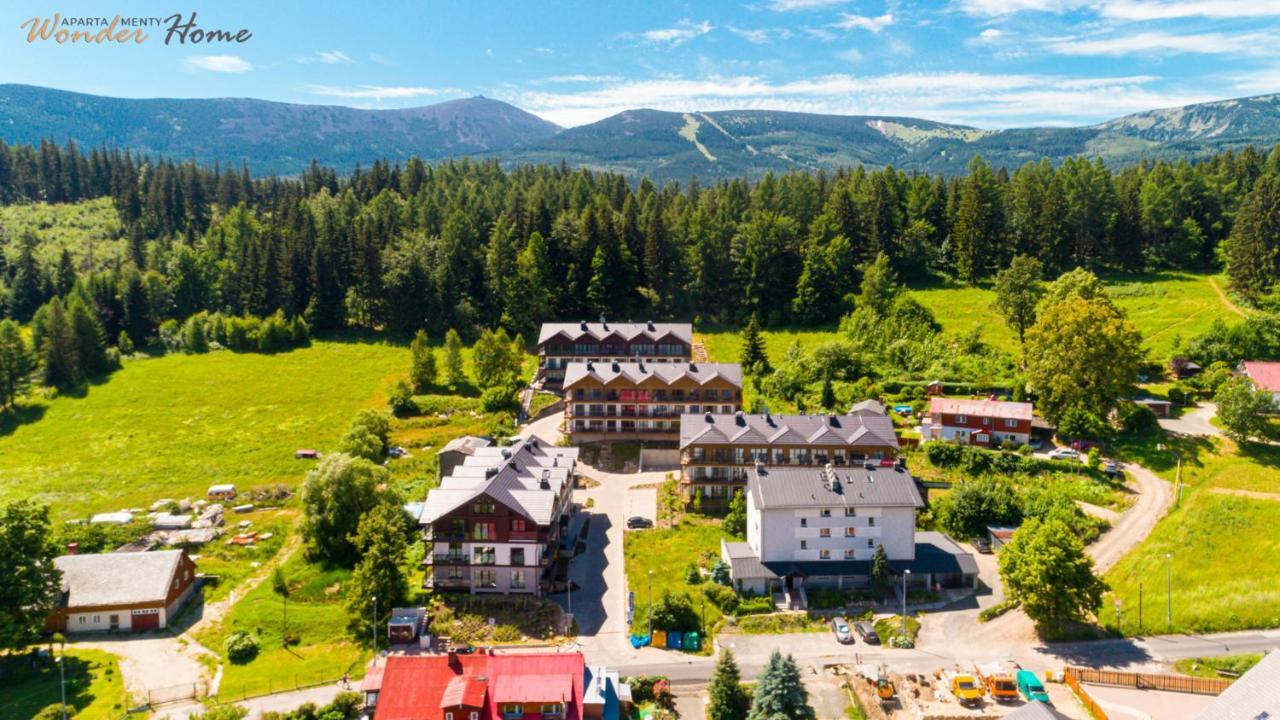 Wonder Home - Apartamenty Karpatia Resort Tuz Przy Stoku I Blisko Szlakow Turystycznych 卡尔帕奇 外观 照片